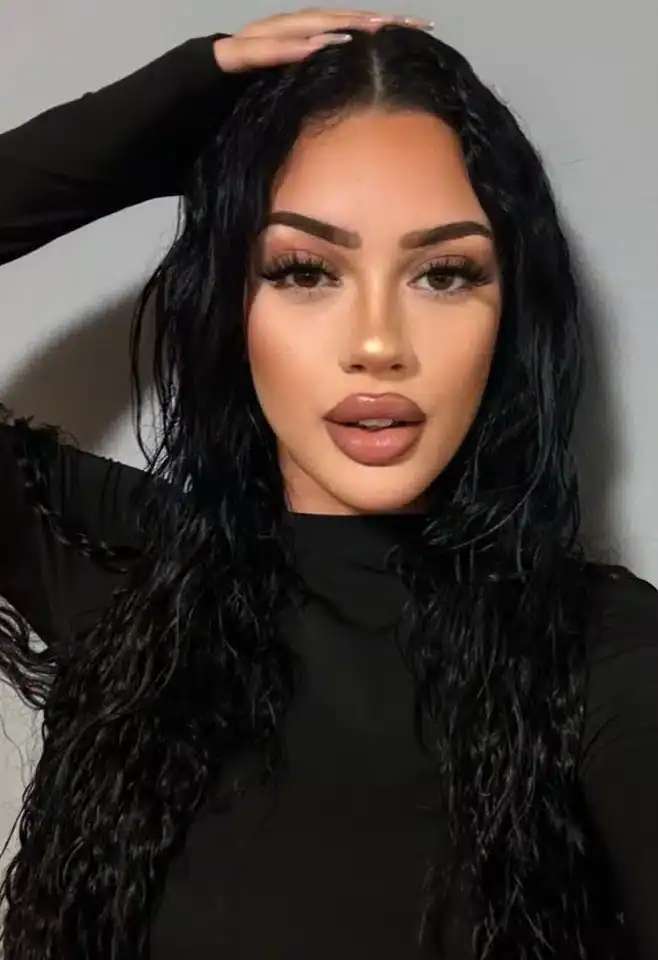 Yasmine Alaiia